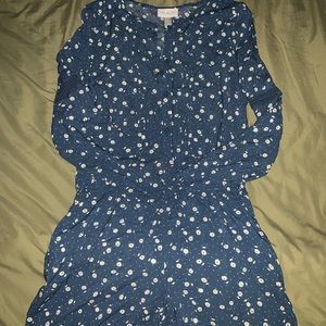 Longsleeve girl squirts